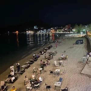 88 Apartamento Himarë