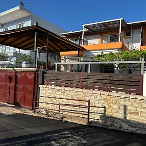 Ildora Qimon Apartamento Himarë